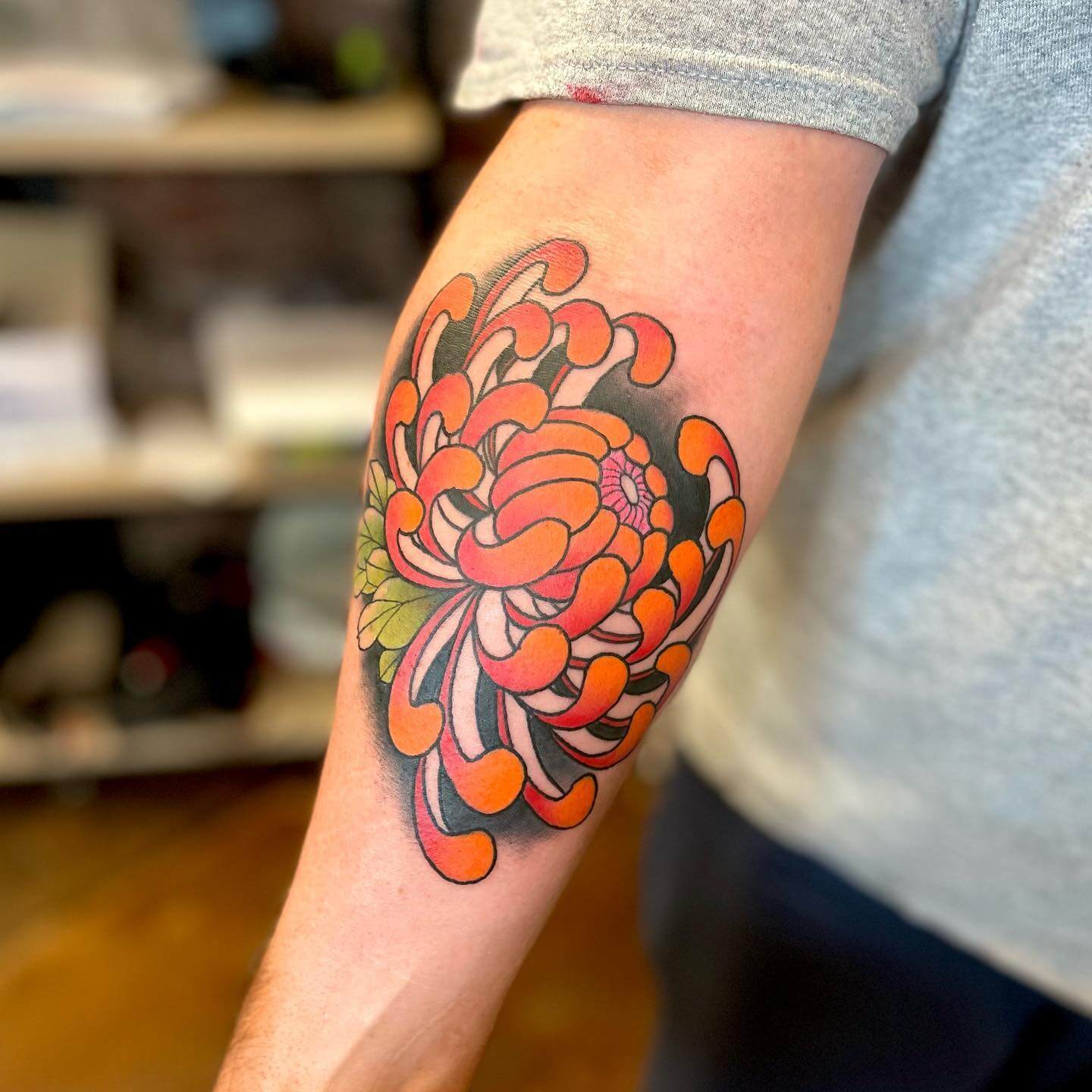 36 Alluring Chrysanthemum Tattoo Ideas to Inspire You in 2023