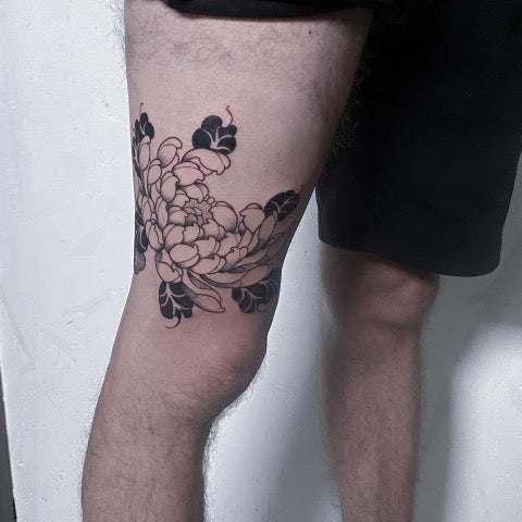 Chrysanthemum Knee Tattoo
