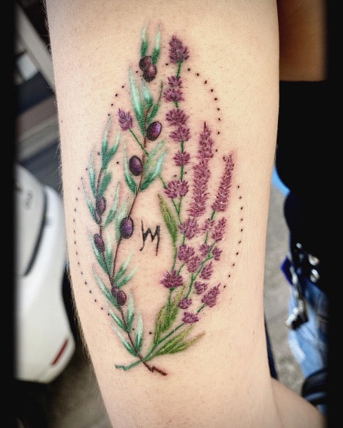 30 Simple Lavender Flower Tattoo Ideas for Women | Lavender tattoo, Flower  tattoo designs, Floral tattoo design