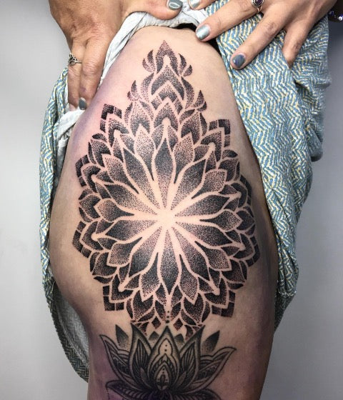 35 Seductive Hip Tattoos For Women  Amazing Tattoo Ideas  Hip tattoo Hip  tattoos women Thigh tattoos women