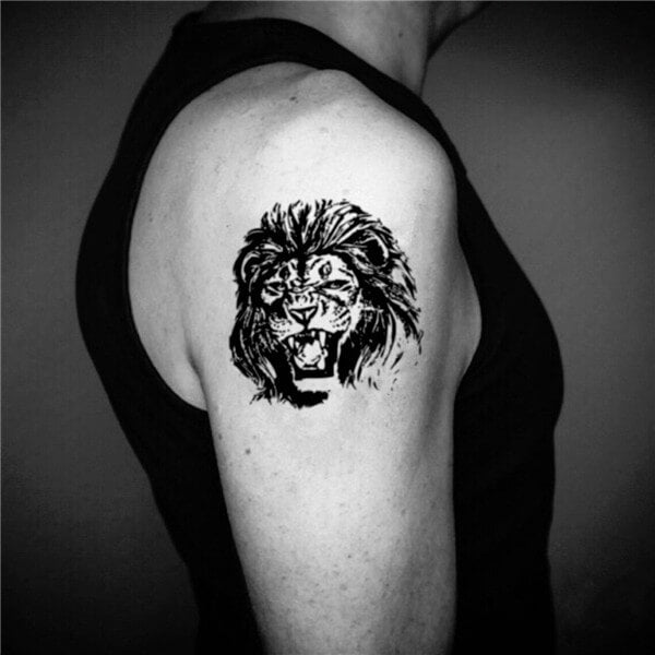 Lion with crown, King Lion, fierce lion' Sticker | Spreadshirt