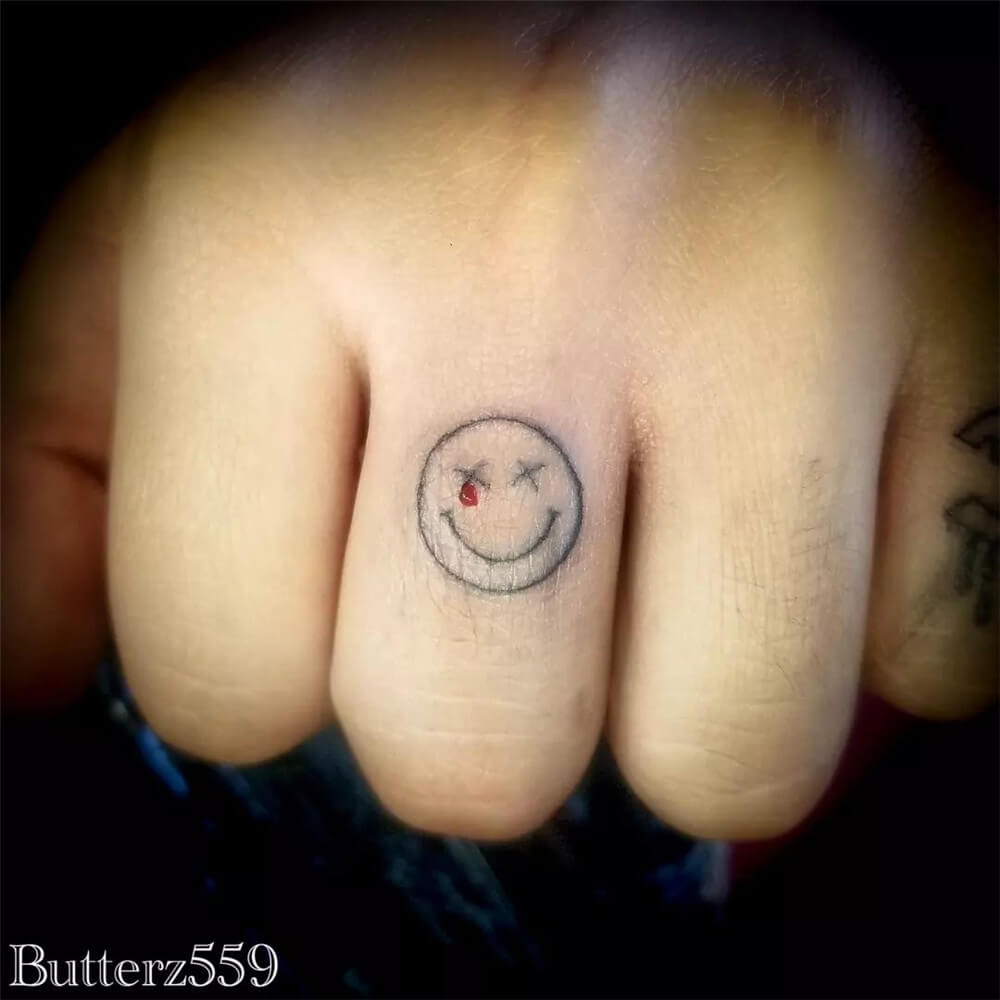 33+ Smiley Face Tattoo Ideas Make You Happy Every Day – neartattoos