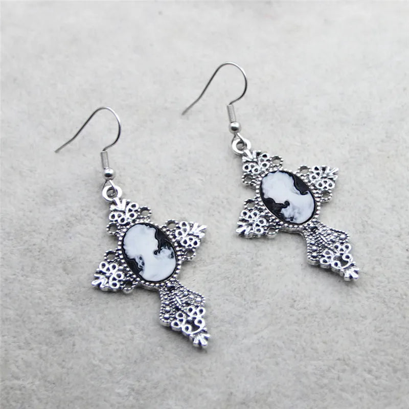 Vintage Look Cross Pendant Lady Queen Cameo Earrings For Women