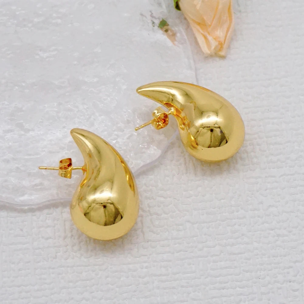 Fashion Gold Color Earrings Smooth Metal Hoop Earrings For Woman