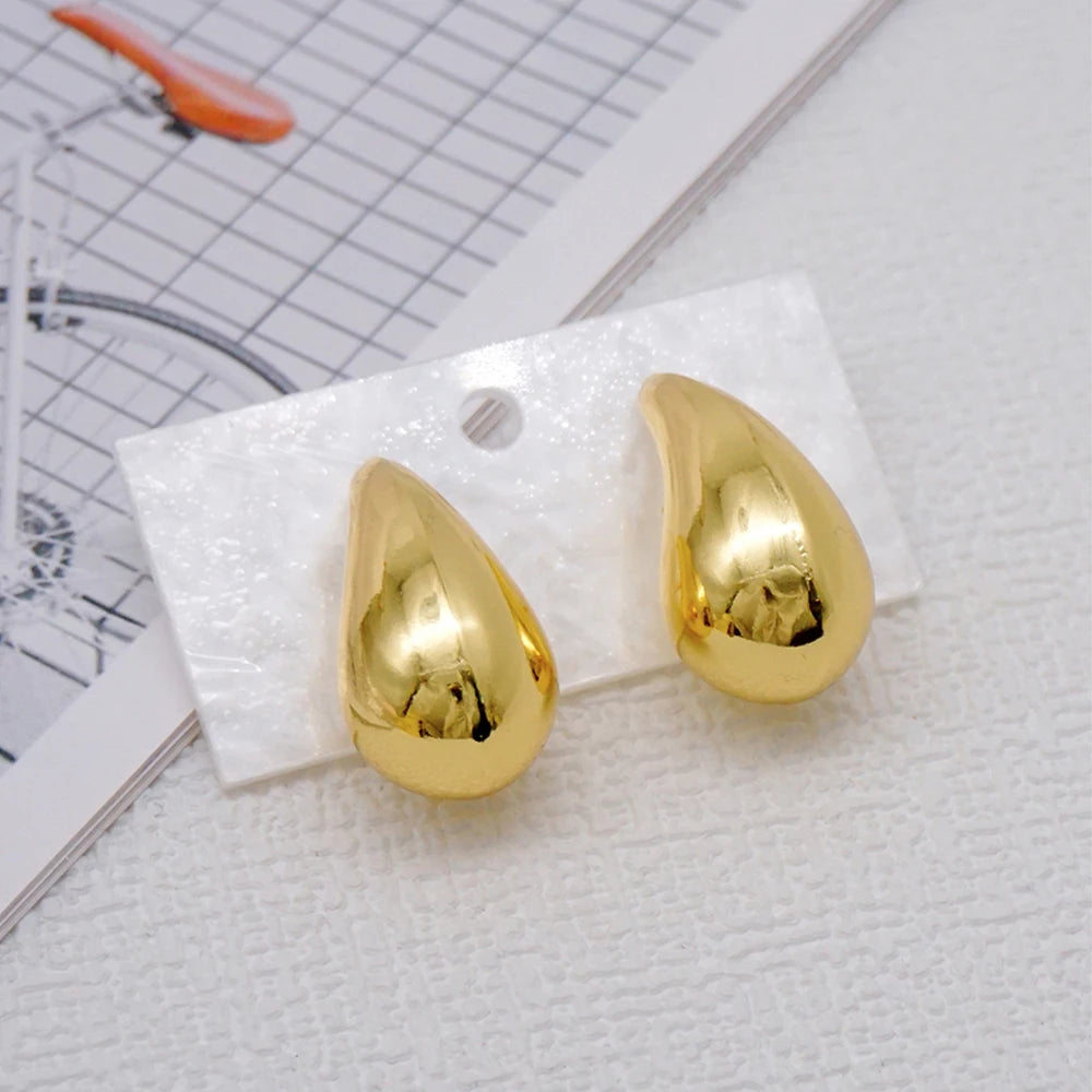 Fashion Gold Color Earrings Smooth Metal Hoop Earrings For Woman