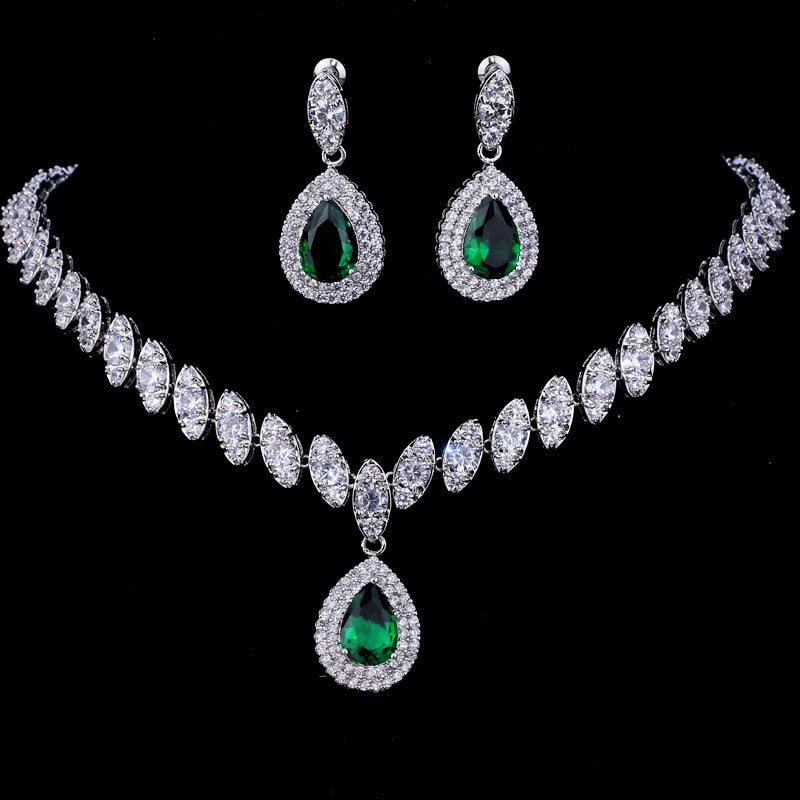 Luxury Emerald Green Necklace And Earring Set – Gofaer Finds store!