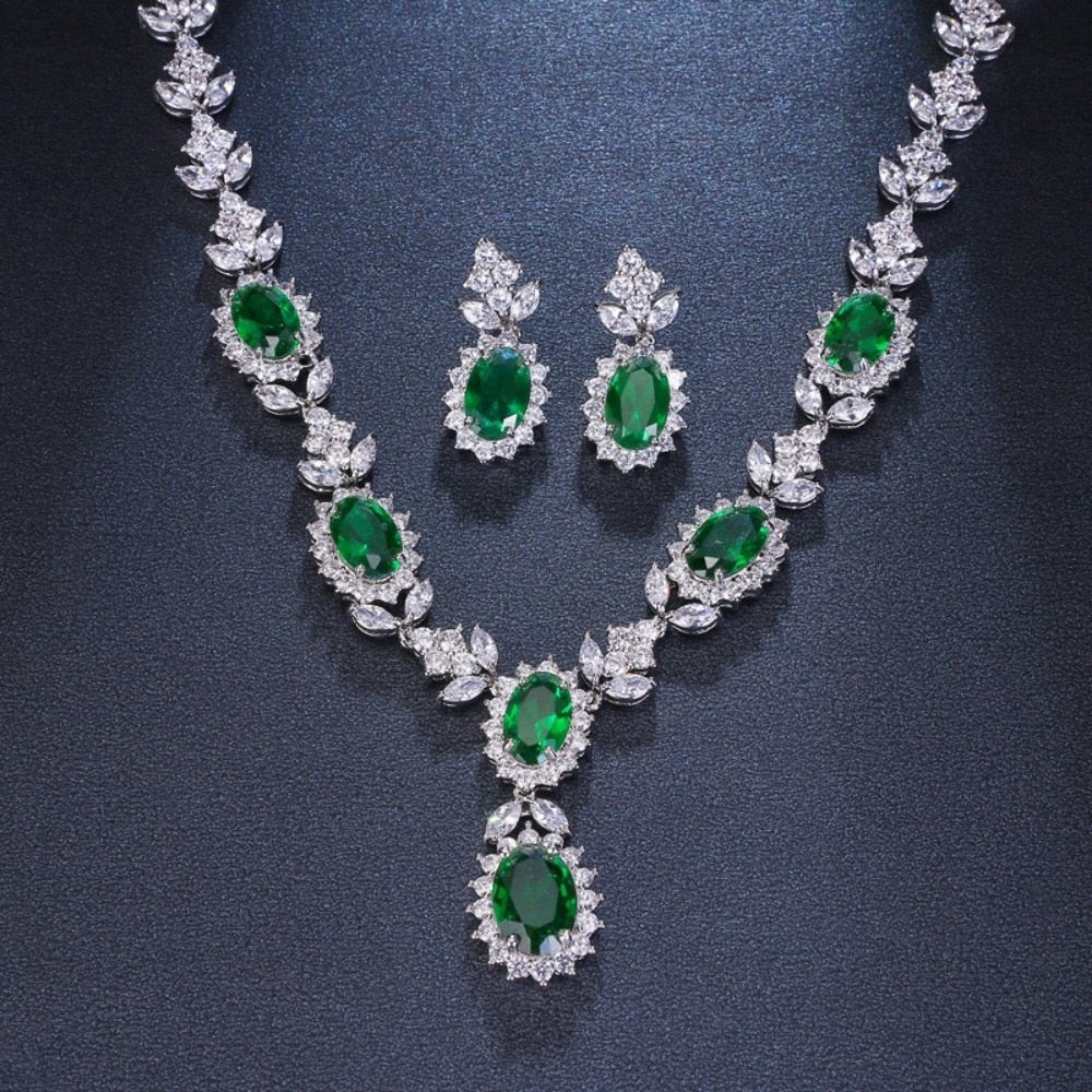 Luxury Emerald Green Necklace And Earring Set – Gofaer Finds store!