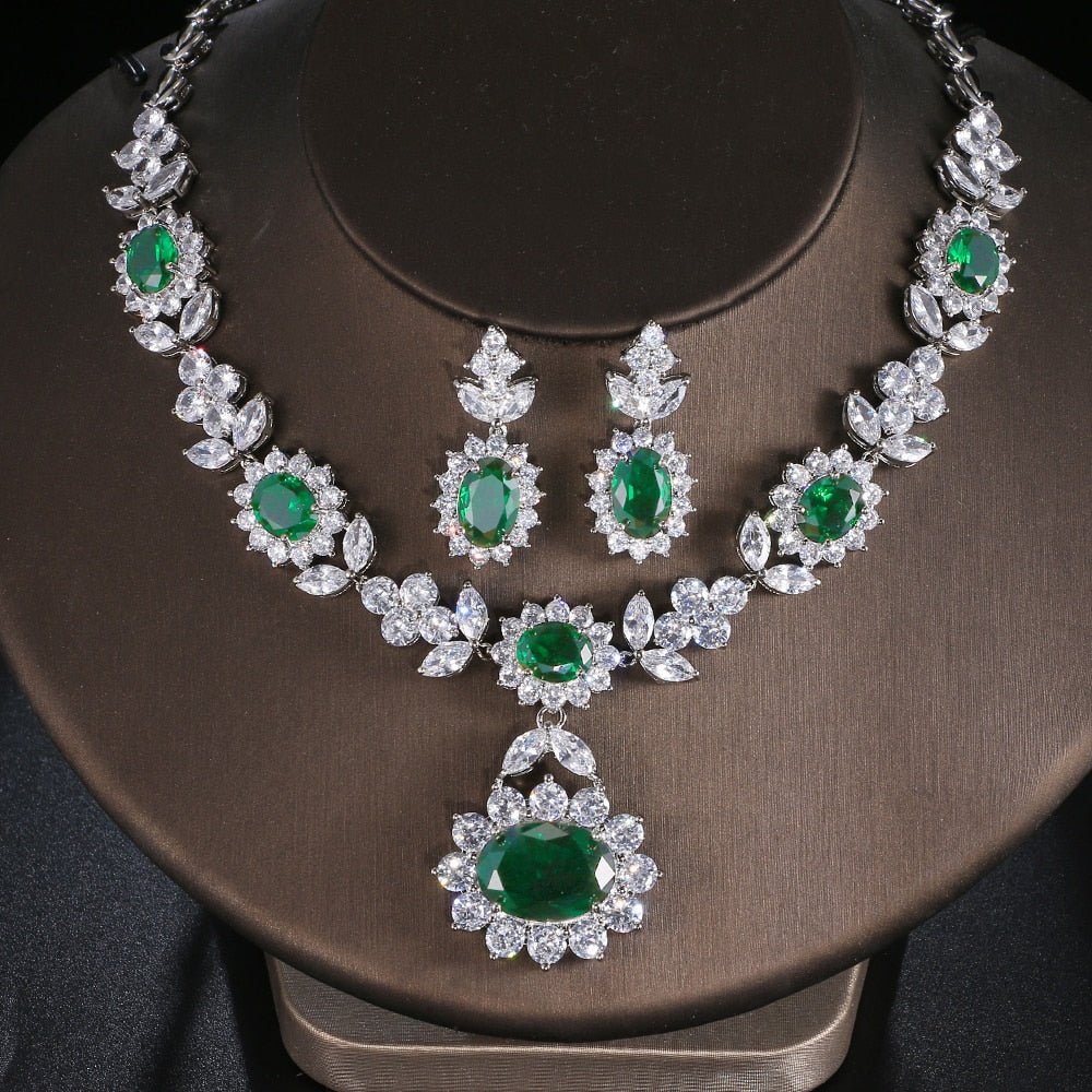 Luxury Emerald Green Necklace And Earring Set – Gofaer Finds store!