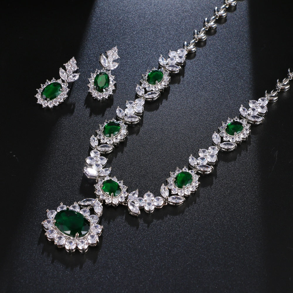 Luxury Emerald Green Necklace And Earring Set – Gofaer Finds store!