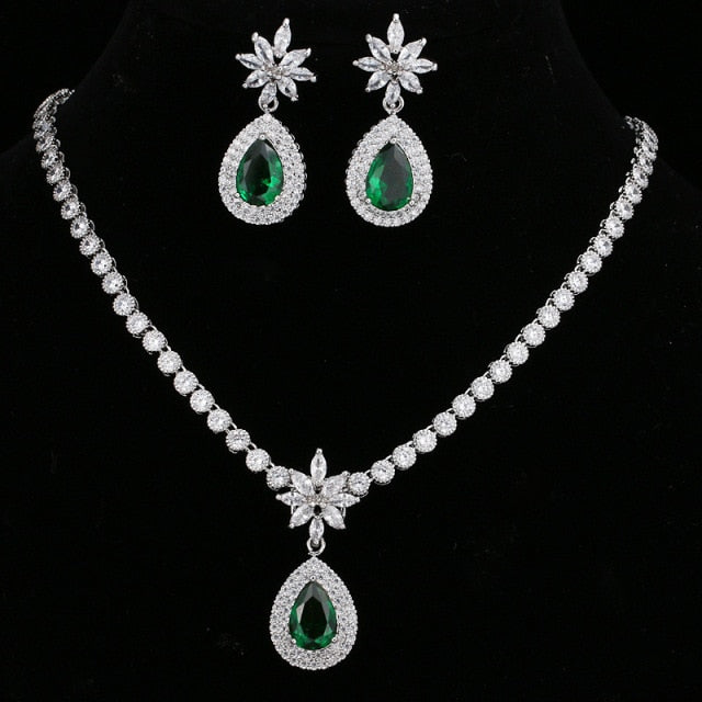 Luxury Emerald Green Necklace And Earring Set – Gofaer Finds store!