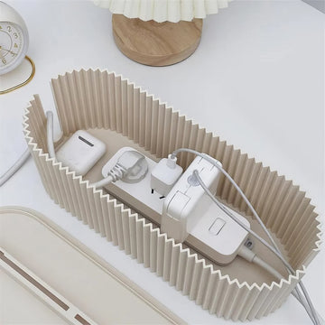 https://cdn.shopify.com/s/files/1/0586/4266/1551/files/pastel-extension-board-charge-cable-organizer-roomtery11.jpg?v=1699105742&width=360