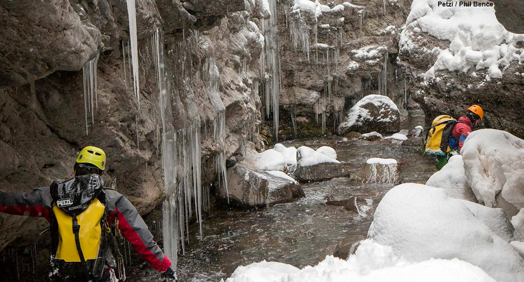 ice canyoning