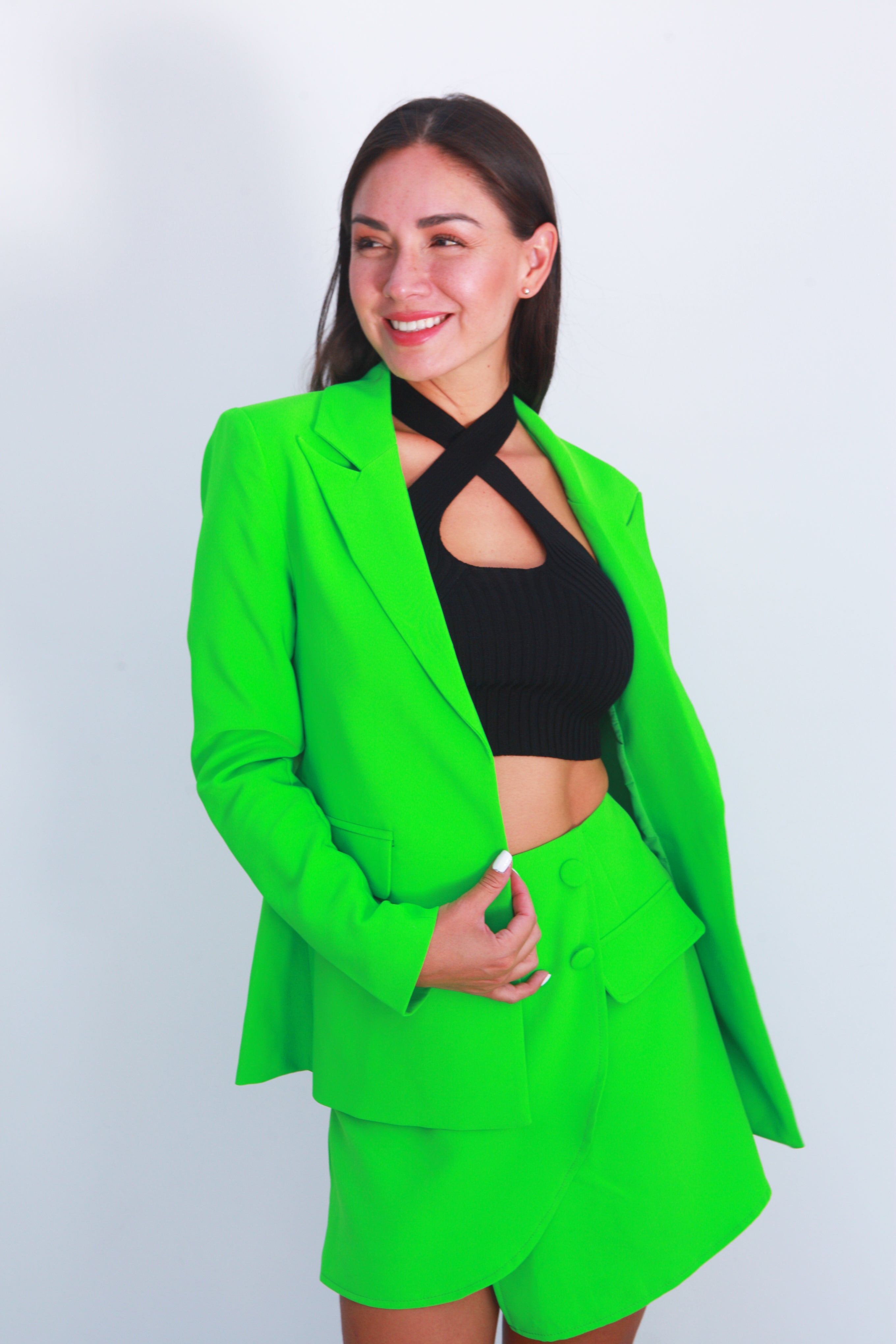 Set de Blazer y Falda-Short Verde Limón – Fashion Styled