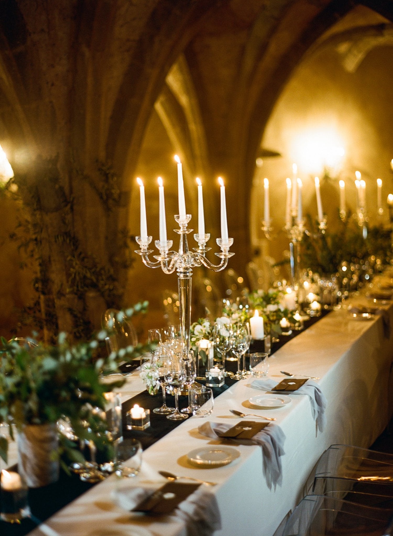 elegant black and white wedding