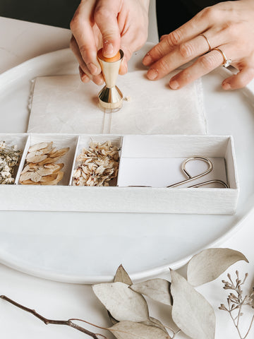 Porcelain Plate for Wax Seals