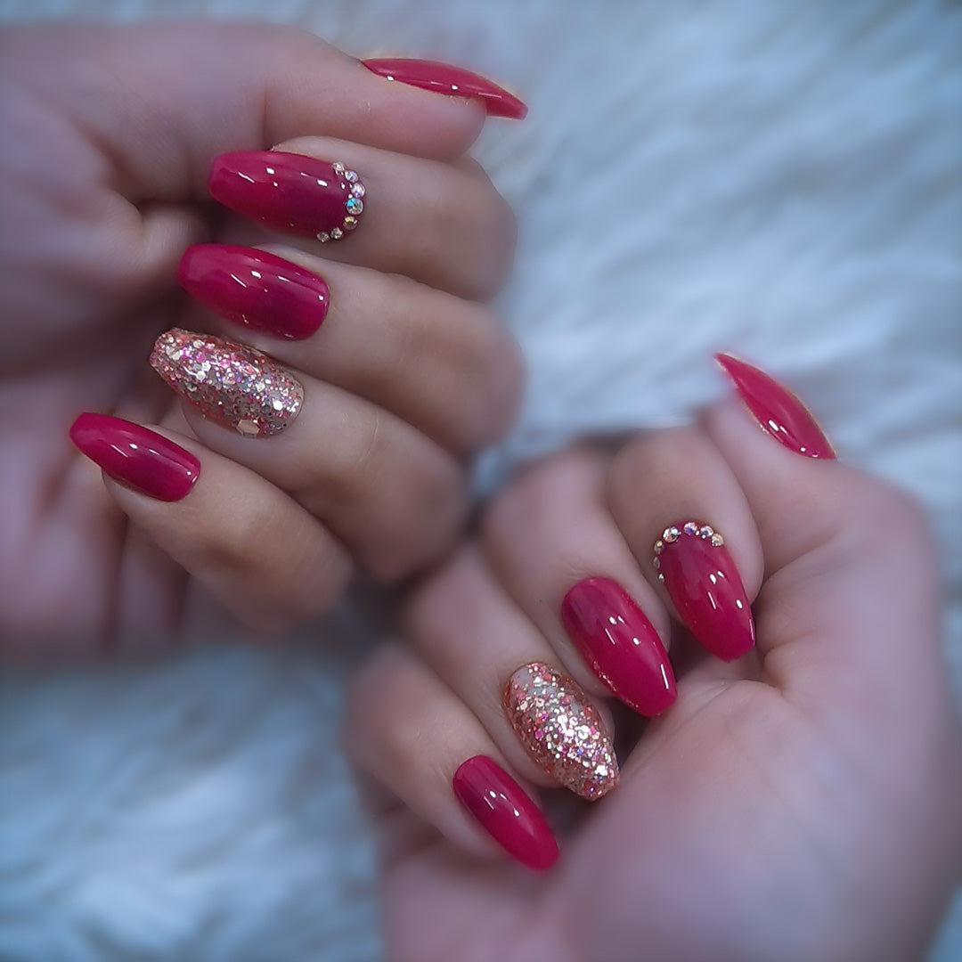 light pink glitter acrylic nails