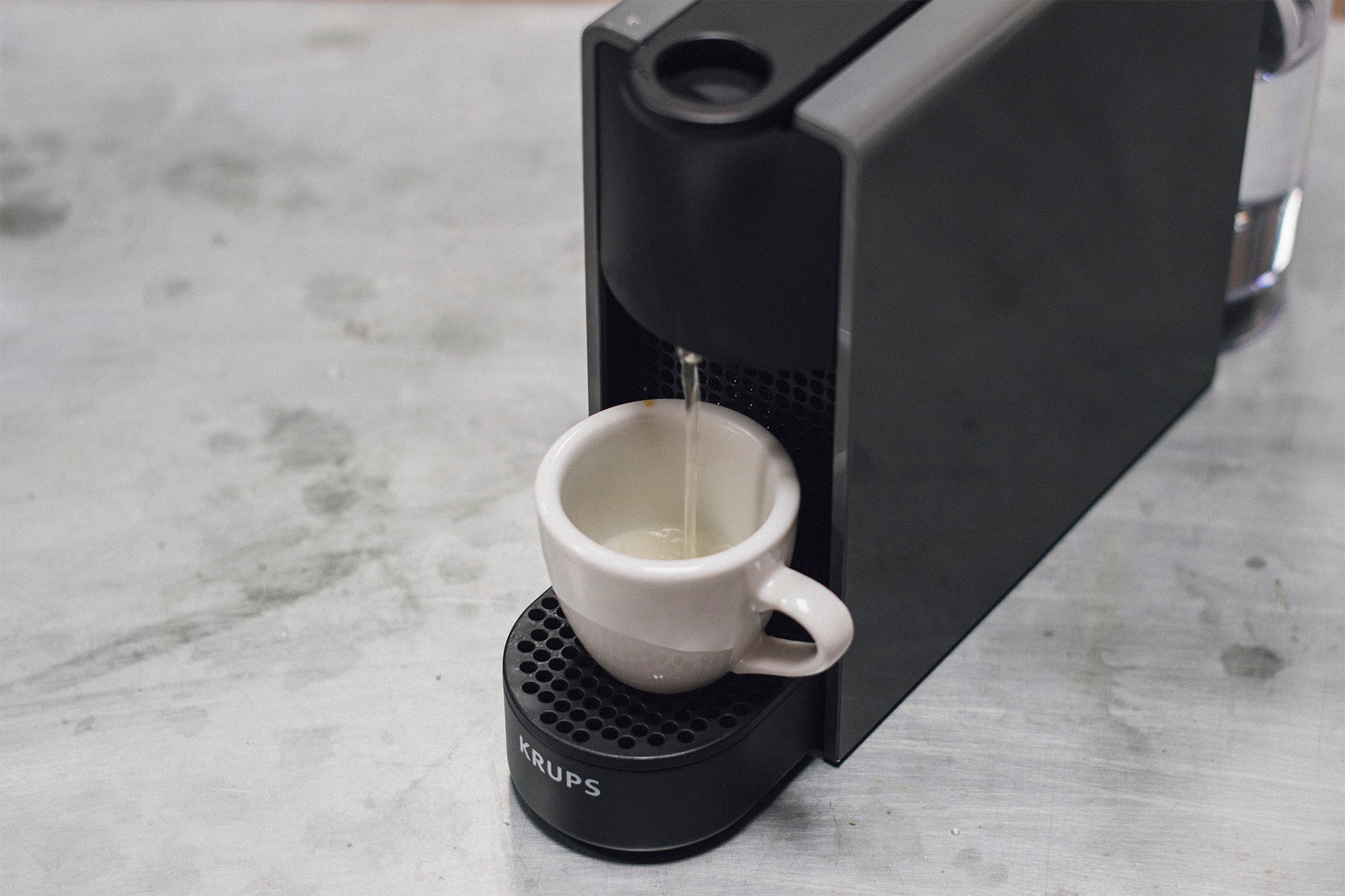 Krups NESPRESSO Essenza Mini XN110B Capsules Coffee Maker