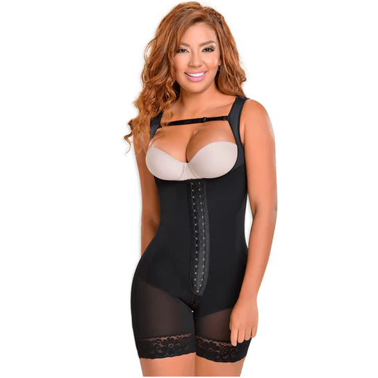 F0075 - KNEE-LENGTH FAJA WITH BACK COVERAGE AND WIDE STRAPS