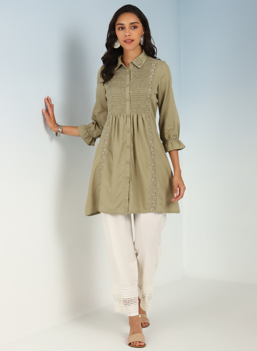 Green A line Rayon Tunic with Embroidery and Smocking effect Puffed  Sleeve-23AWLK03024-3 – Lakshita