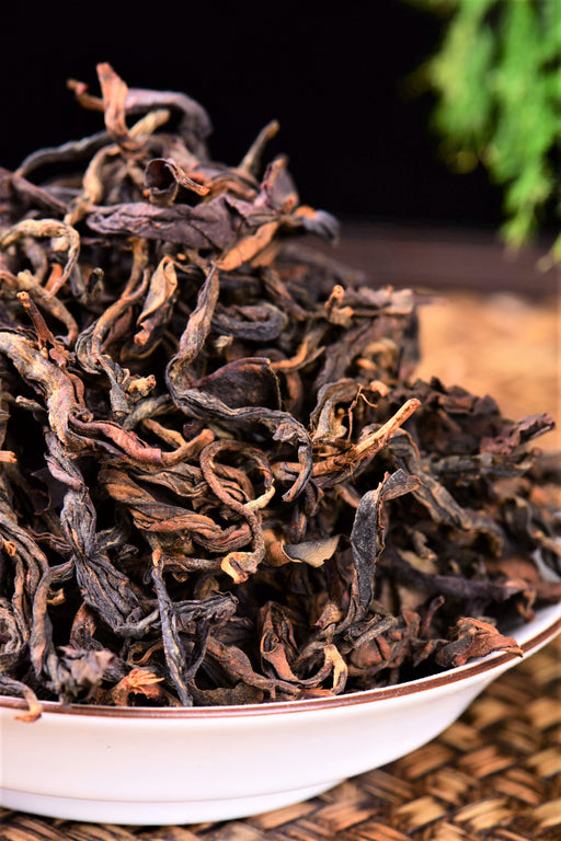 2015 Cha Wu Zhi Jin (Gu hua) - autumn sheng pu-erh tea of Yiwu arbors