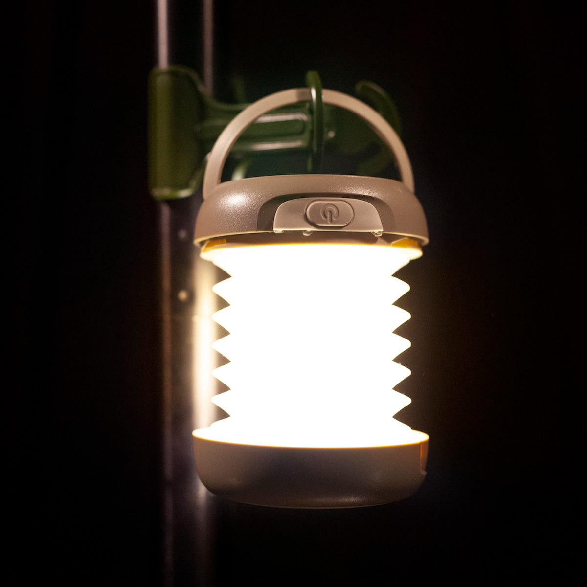 LED Solar Power Bank Lantern / LEDソーラーパワーバンクランタン