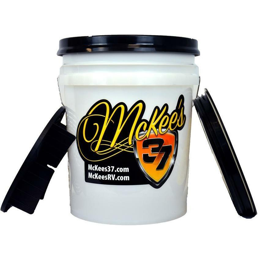 Wholesale 5 gallon 4 gallon bucket car wash with lid and holder wash bucket  with dolly wash kit From m.