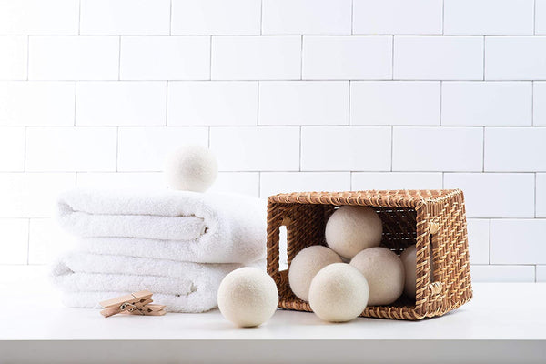 How to Fluff the Flat Bed Pillows-Dryer balls