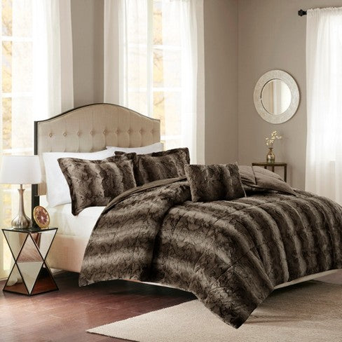 Things You Should Know Before Buying A Faux Fur Reversible Comforter -  PeaceNest Sleep Knowledge Base