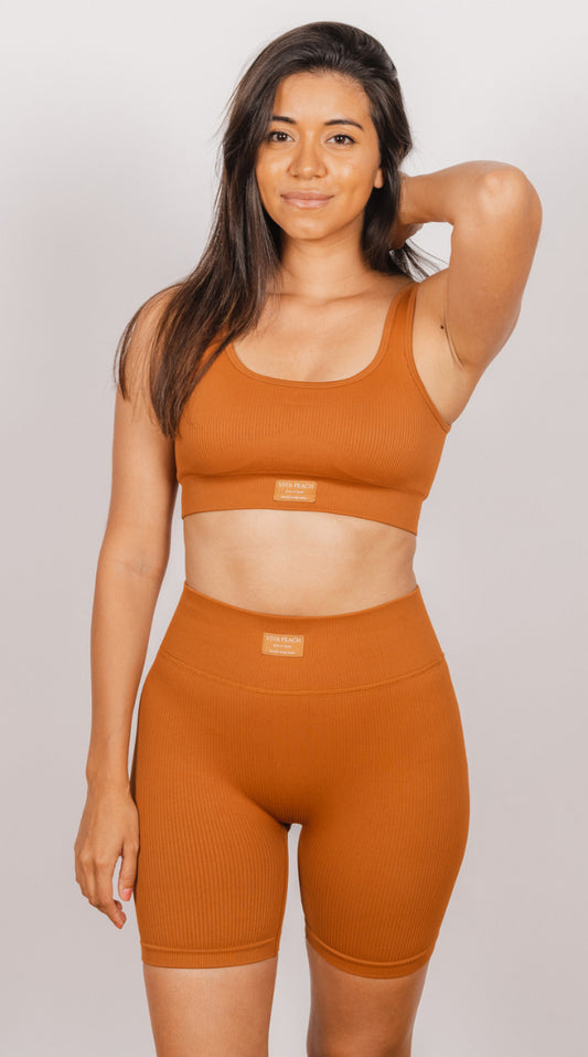 Seamless Sports Bra in Coral Pink – Viva Peach official