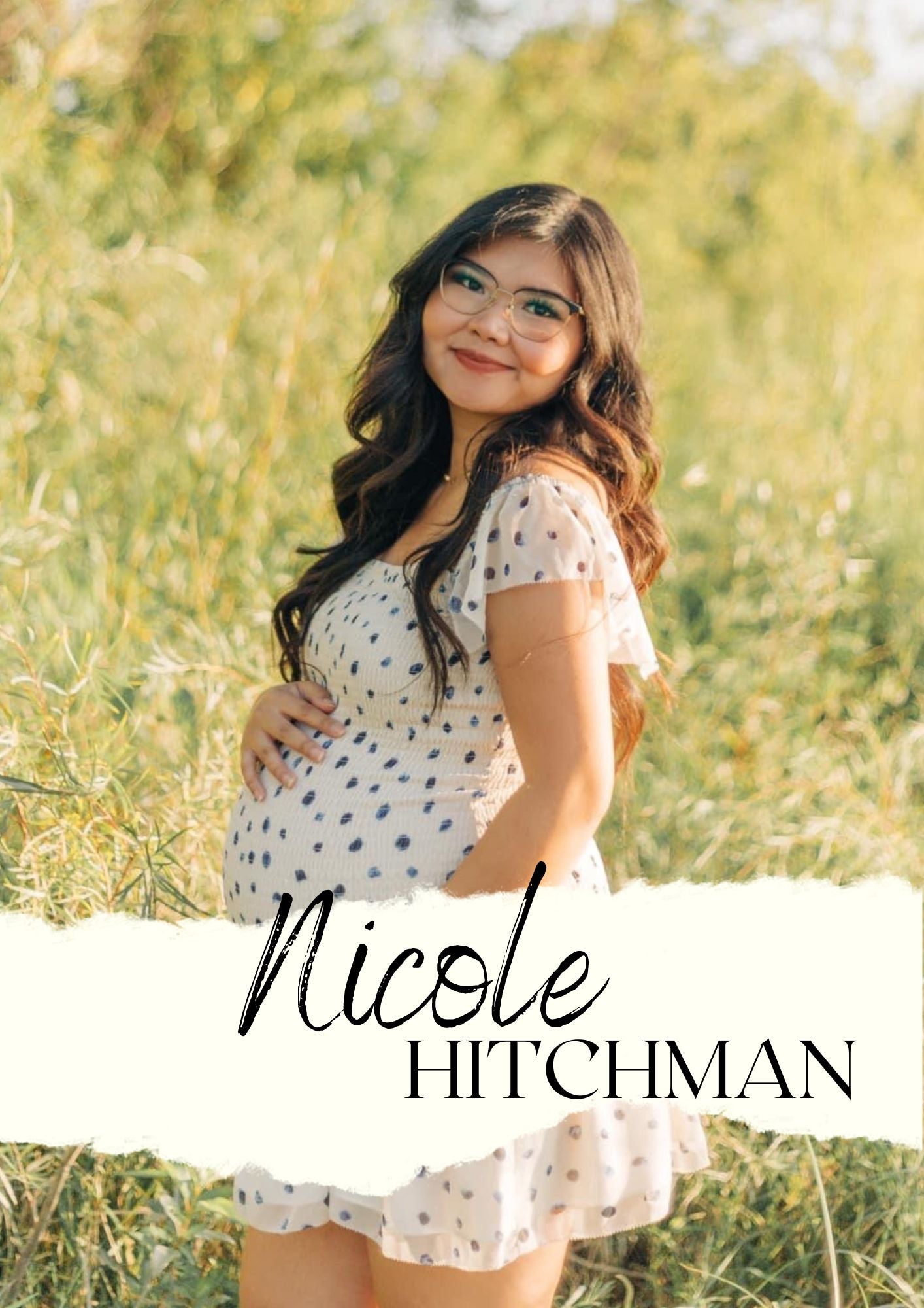 Nicole Hitchman - Pregnant woman in field