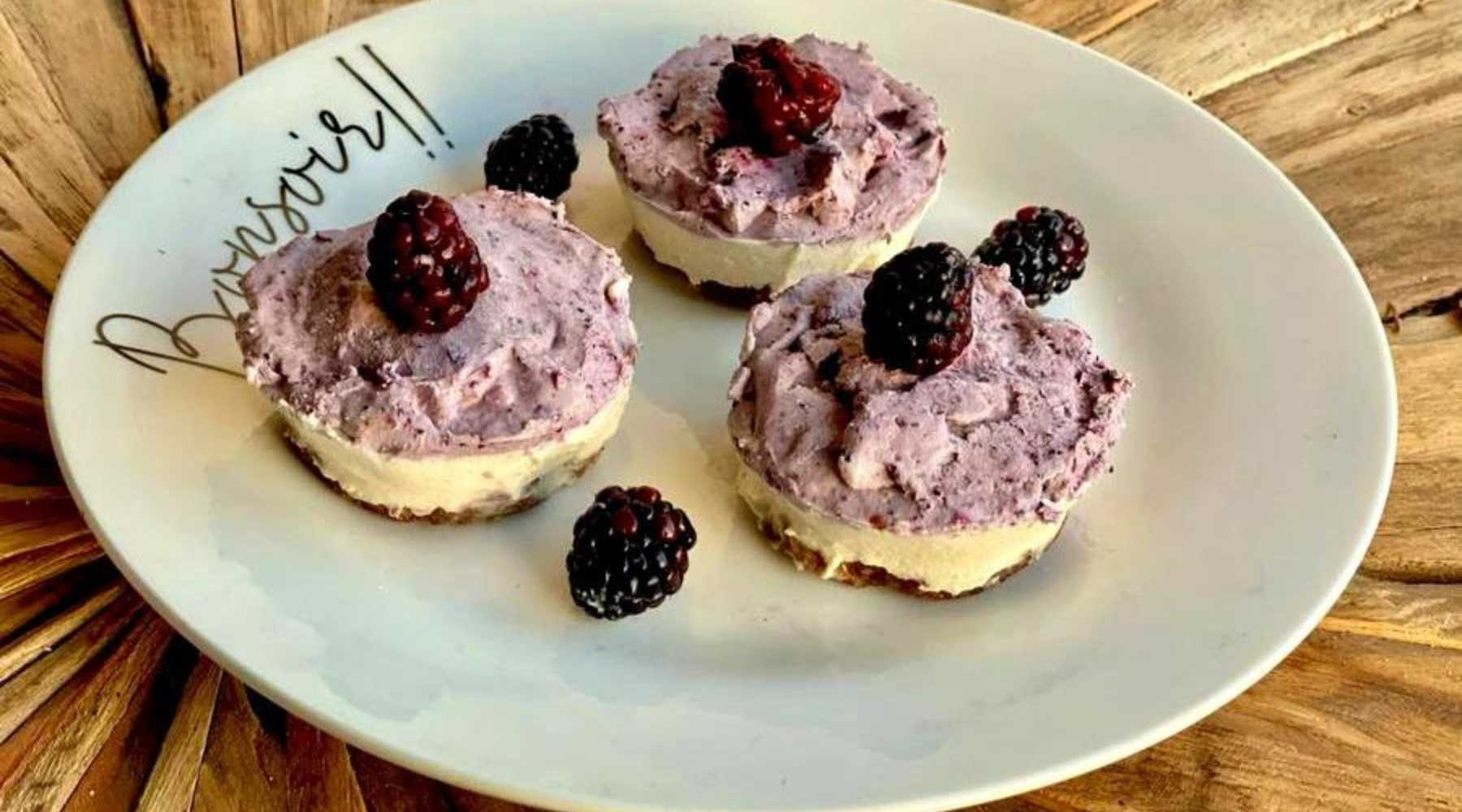 Ingredient Vegan Cheesecake Bites