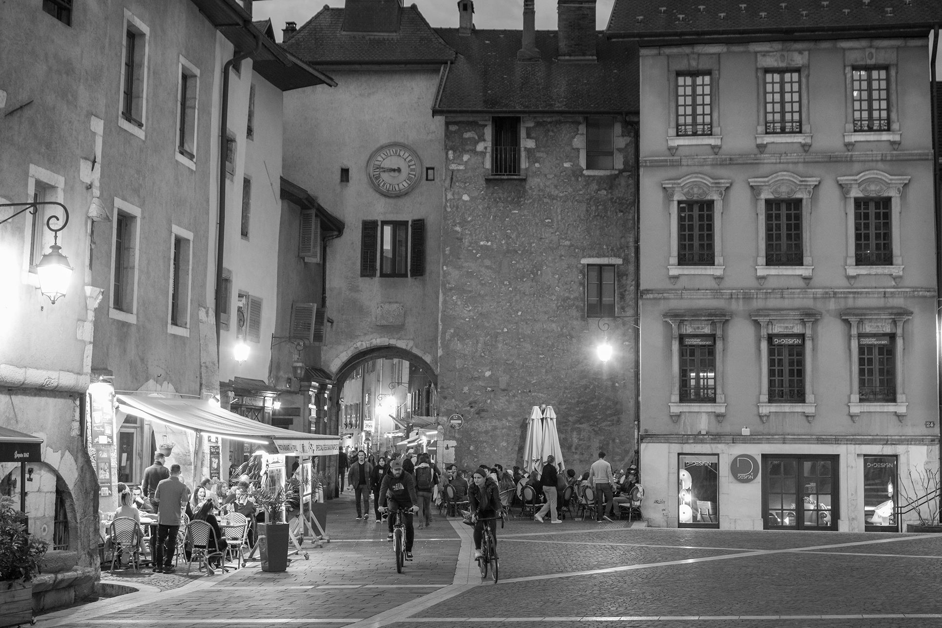 Annecy with K-3 III monochrome