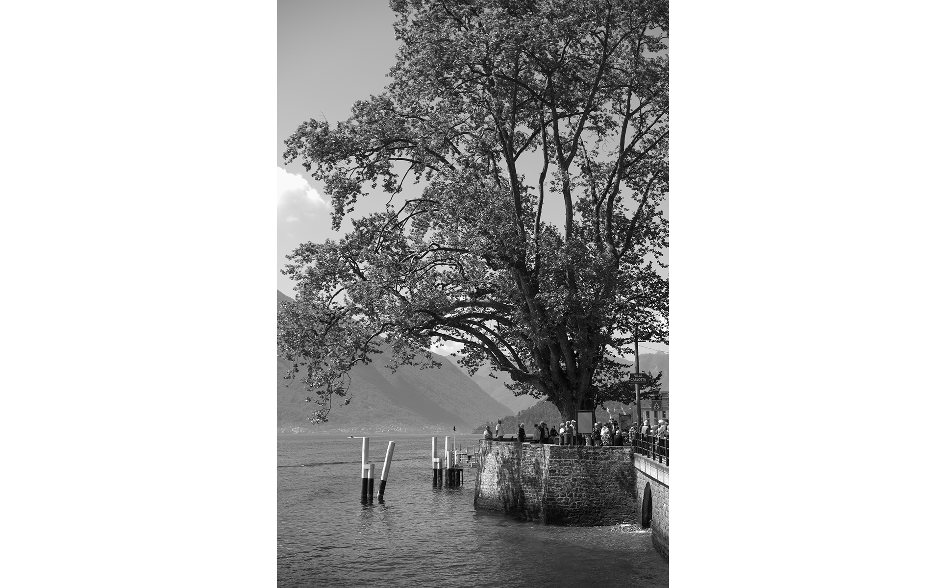 Lake Como by Pentax K-3 III Monochrome