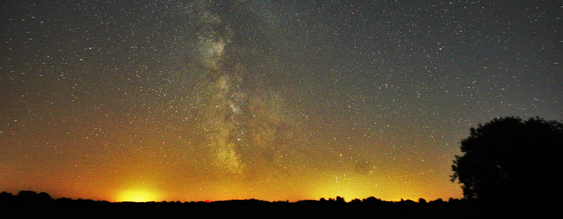 Un astrophotographe transforme ses photos du ciel étoilé en vidéo