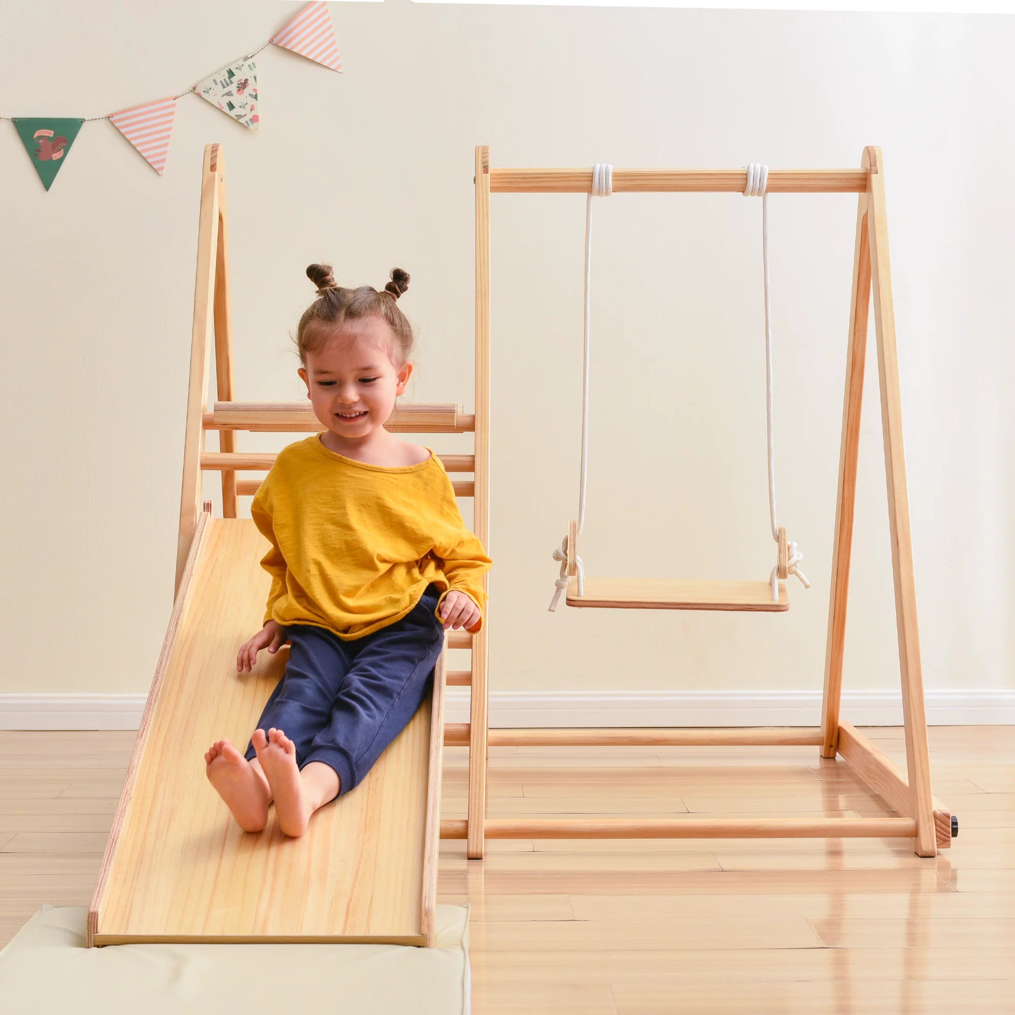 7 Best Pikler Triangles: How To Choose + Use A Safe Montessori Climber