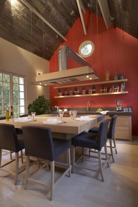 painted accent wall in a kitchen