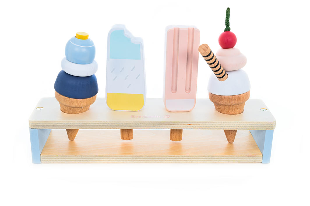 wooden ice cream set