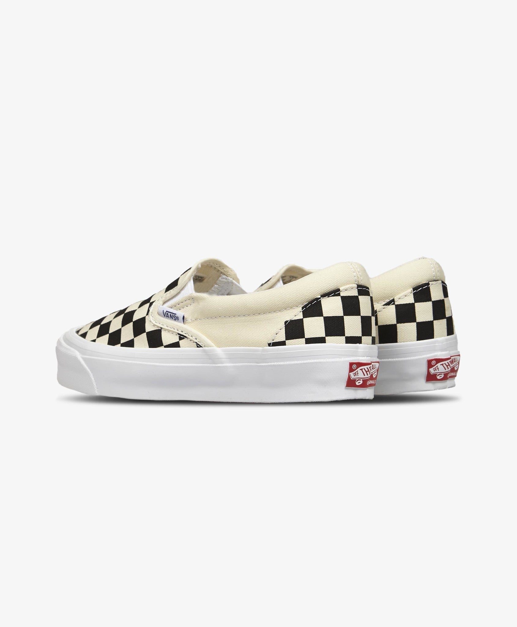 slide on checkered vans