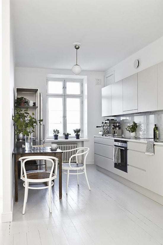 Kitchen cabinets with glass doors: 18 inspiring examples - COCO LAPINE  DESIGNCOCO LAPINE DESIGN