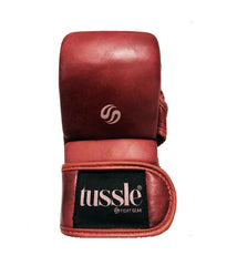 red women’s boxing gloves