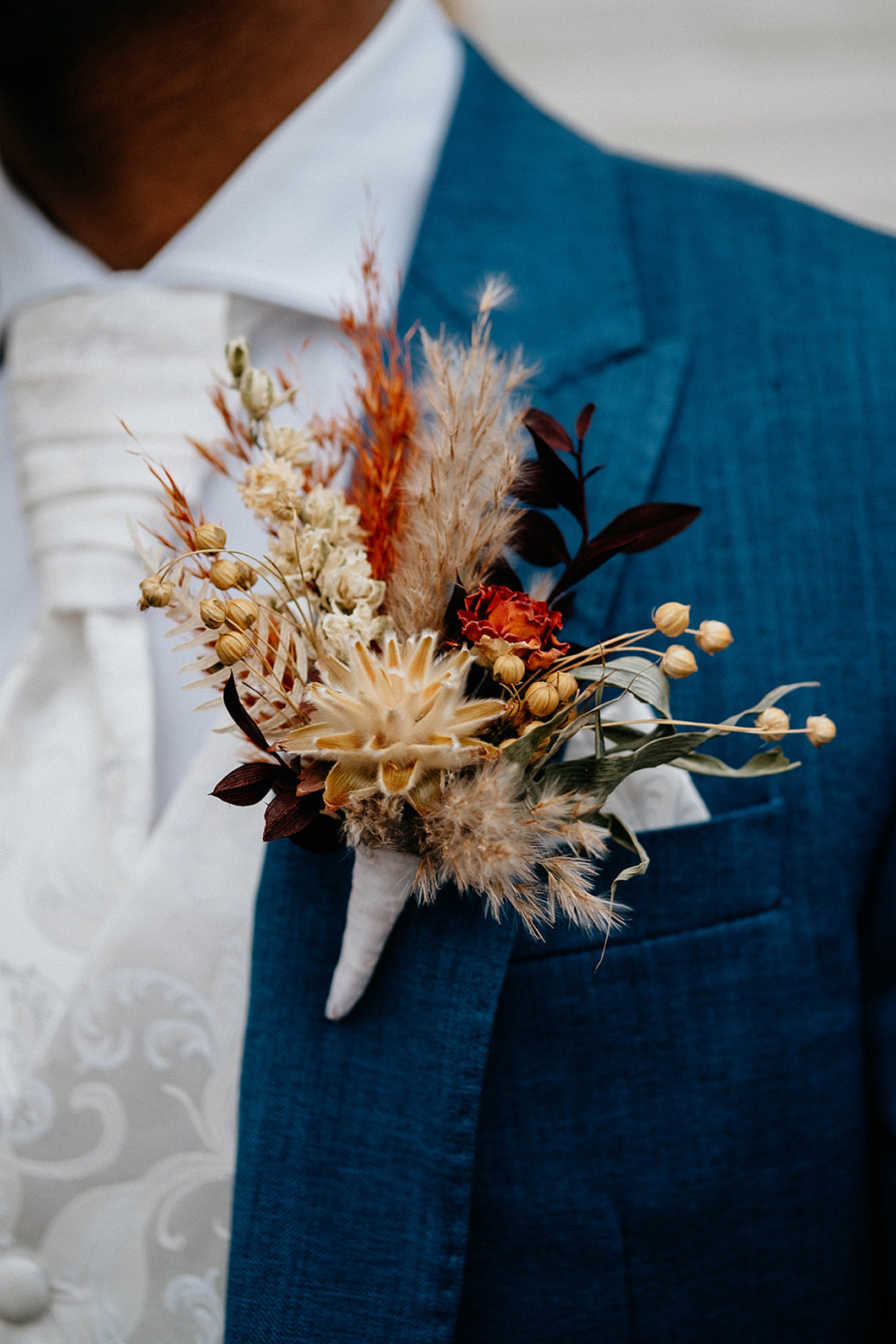 Leger walgelijk Berg kleding op Heren Corsage Bruidegom – Magical Flower