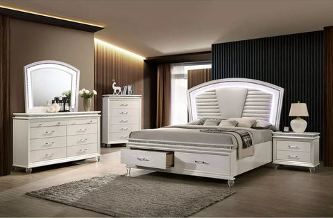 bedroom with mirros look larger
