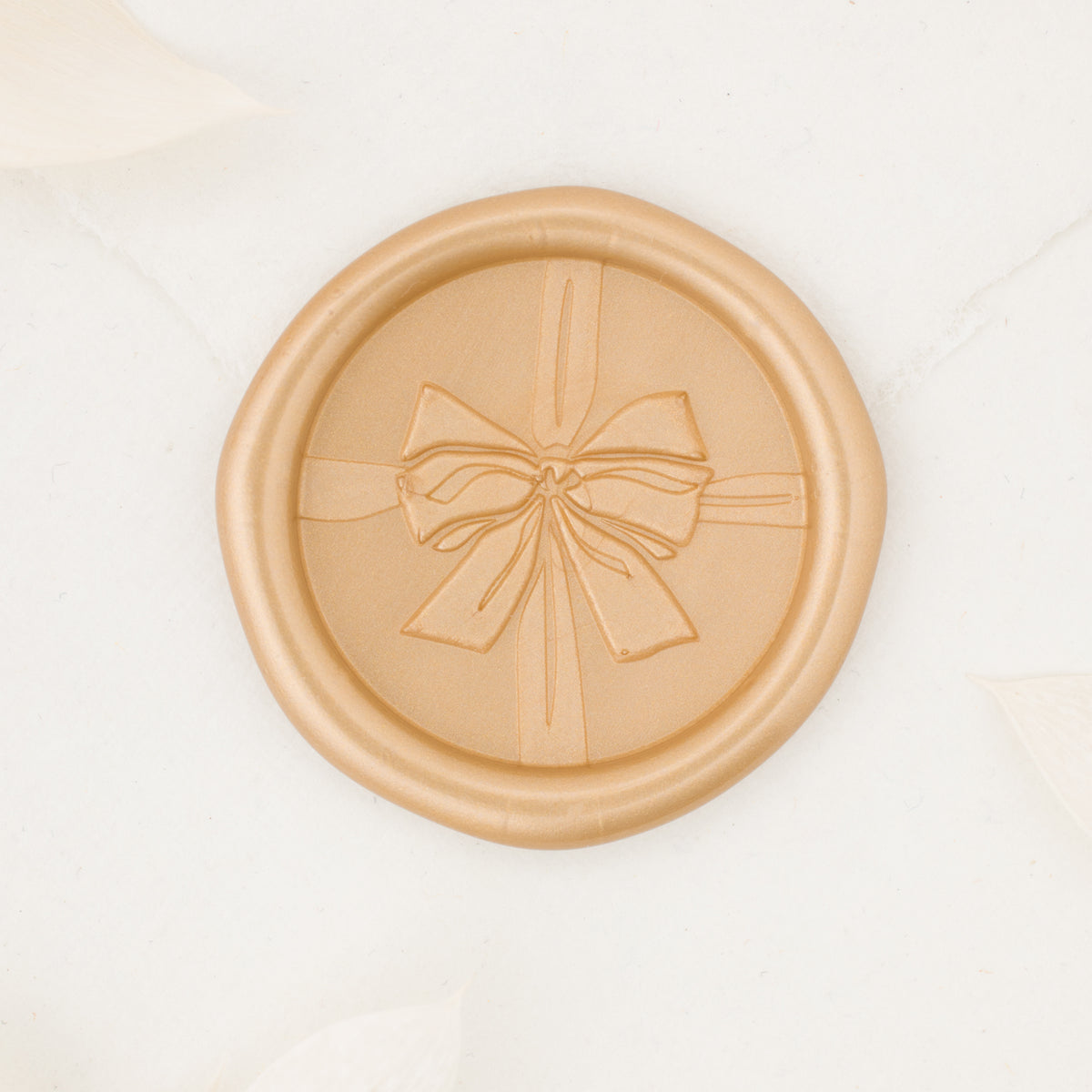 Holiday Wreath in Gold (pack of 25) Wax Seals by undefined