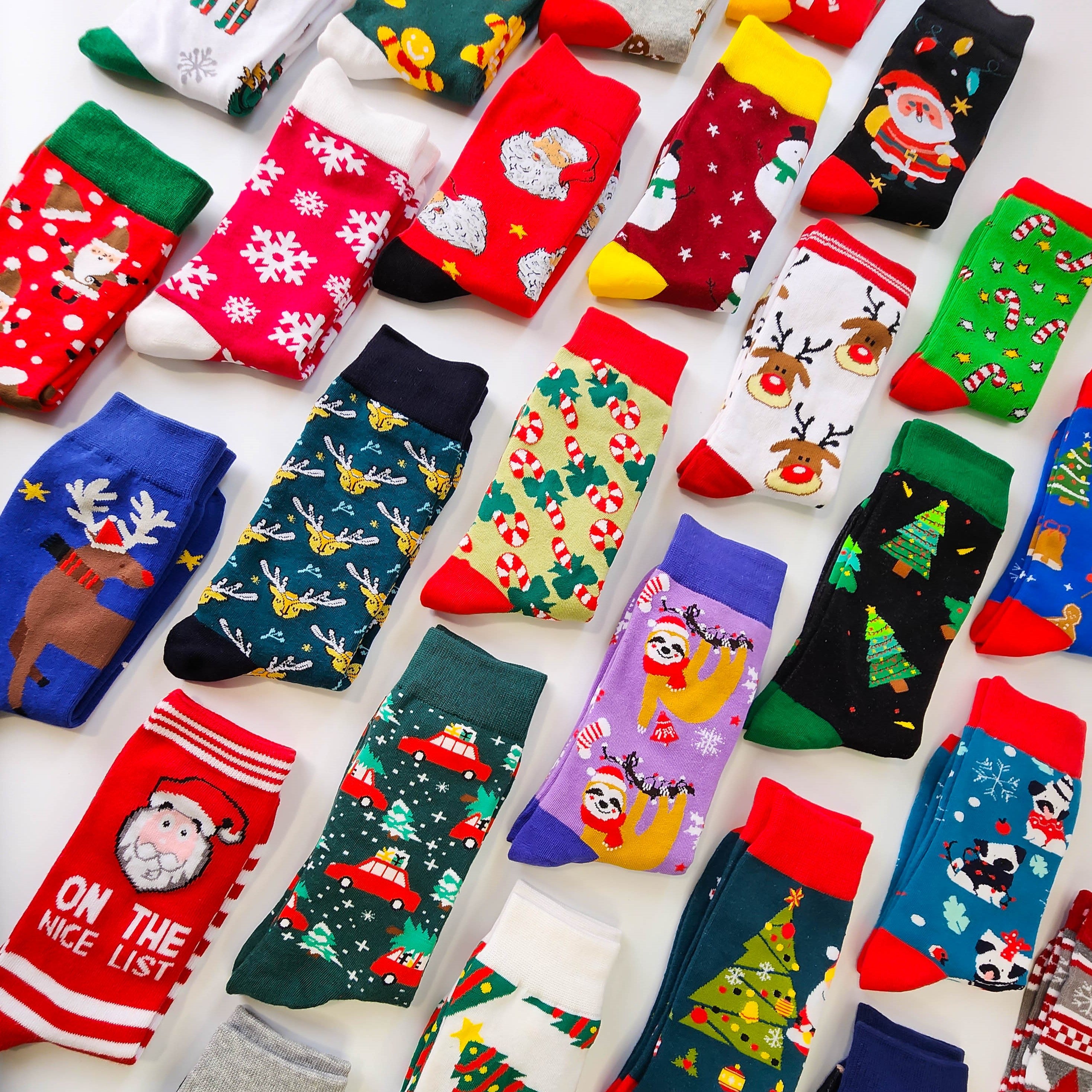 christmas-socks-collection