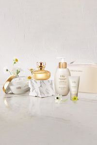 PREMIUM GIFTSSpoil Mom with our premium gift sets, curated with love and care.
