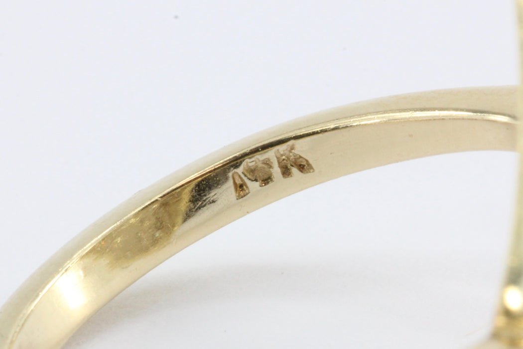 Retro 14K Gold Diamond Ring c.1950's — QUEEN MAY
