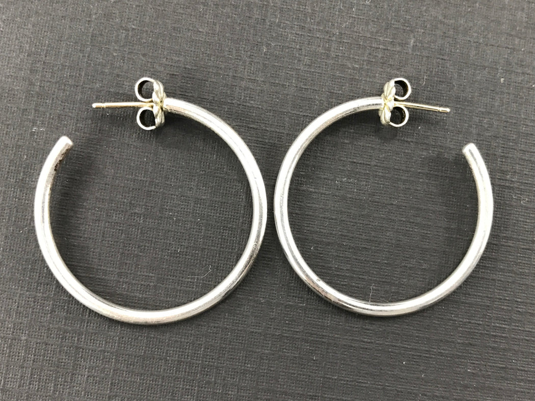 tiffany sterling silver hoop earrings