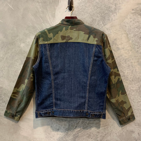 LEVI'S 'CAMO TRUCKER' DENIM JACKET – Juice Threads