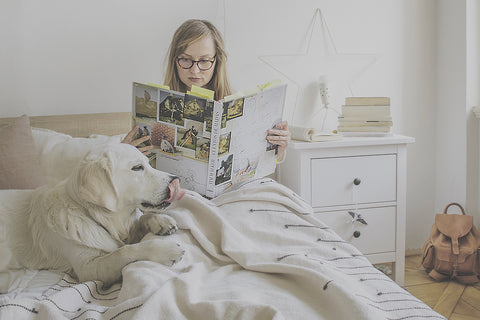 Foto de Emma con su mascota Oliver