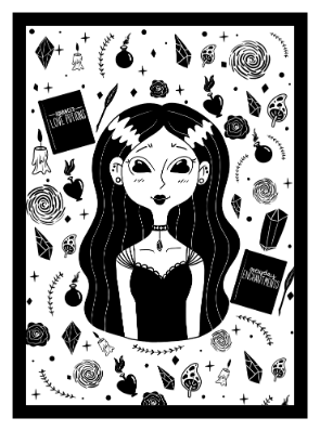 Illustration einer jungen Hexe mit langen, gewellten schwarzen Haaren, die eine verzierte schwarze Bluse trägt und den Betrachter anlächelt. Sie ist von Hexengegenständen umgeben, darunter Kerzen, Rosen, Liebestrankflaschen und Bücher mit den Titeln „Alltagszauber“ und „Liebestränke für Fortgeschrittene“.